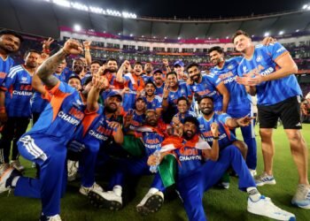 কেৱল বিশ্বকাপ জয়েই নহয়, ভাৰতীয় ক্ৰিকেট দলে এই জয়েৰে গঢ়িলে কেইবাটাও ৰেকৰ্ড, কিমান ধন উপহাৰ দিলে বিচিচিআইয়ে?