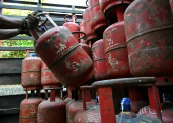 LPG চিলিণ্ডাৰৰ নতুন আপডেট, হ্ৰাস নে বৃদ্ধি পালে বুকিং?