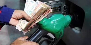 মূল্যবৃদ্ধি হ’ব নেকি পেট্ৰ’ল-ডিজেলৰ? কেন্দ্ৰই দিলে ইংগিত