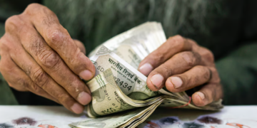 পোষ্ট অফিচৰ এই স্কিমত ১৫০০০ টকাকৈ জমা কৰিলে পাব ২৫ লাখ টকা, জানি থওক হিচাপ