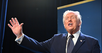 ইৰান এতিয়া ধ্বংসস্তুপ, যিকোনো মুহূৰ্ততে আমি যুদ্ধ শেষ কৰিমঃ ডোনাল্ড ট্ৰাম্প