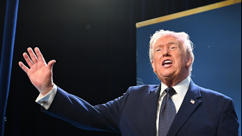 ইৰান এতিয়া ধ্বংসস্তুপ, যিকোনো মুহূৰ্ততে আমি যুদ্ধ শেষ কৰিমঃ ডোনাল্ড ট্ৰাম্প