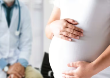 চিকিৎসকেই ১৬ সন্তানৰ পিতৃ, চিকিৎসকৰ বিৰুদ্ধে আৰক্ষীৰ কাষ চাপিছে ১৬ মহিলা, কেনেকৈ চিকিৎসক পিতৃ হ’ল ১৬ সন্তানৰ?