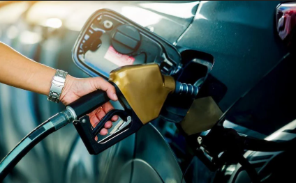 পেট্ৰলত ১৩ টকাৰ পৰা কমি ৩ টকা, ডিজেলত এক্সাইজ ডিউটি শূন্য, কেন্দ্ৰই কৰিলে ডাঙৰ ঘোষণা