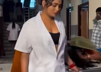 বিহাৰৰ এক প্ৰাইভেট মেডিকেলৰ নাৰ্চৰ ইউনিফৰ্ম দেখি হতবাক দেশবাসী, সঁচাকৈয়ে এয়া নাৰ্চৰ ইউনিফৰ্ম নে?