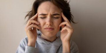 এই ভিটামিনৰ ঘাটি হ’লে মানুহে কথা পাহৰিবলৈ ধৰে, সাৱধান হওক, জানি থওক খাদ্য তালিকাত কি জৰুৰী?