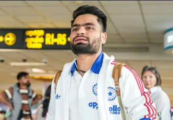 IPL ২০২৬ৰ মাজতে ৰিংকু সিঙলৈ ভাল খবৰ, ৰিংকুৱে লাভ কৰিলে চৰকাৰী চাকৰি, দৰমহা কিমান জানেনে?