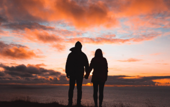 এইকেইটা লক্ষণ আছে যদি বুজিব আপোনাৰ সংগী মানসিকভাৱে পৰিপক্ক নহয়, সম্পৰ্ক গঢ়াৰ পূৰ্বেই মন দিয়ক এইকেইটা দিশত