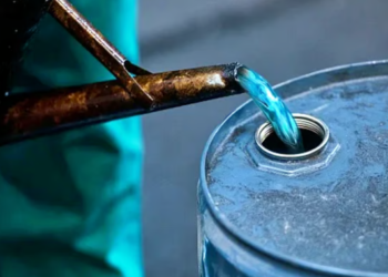 পেট্ৰল পাম্প, ৰেছনৰ দোকানতো কেৰোচিন পাব জনতাই, নিৰ্দেশনা কেন্দ্ৰৰ