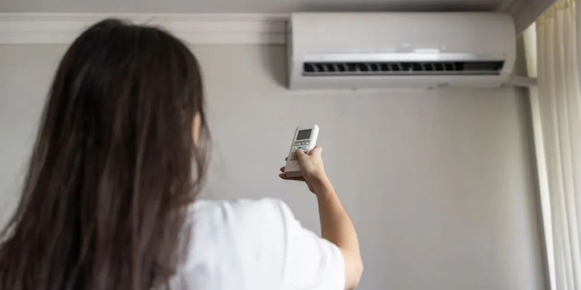 পৰিৱৰ্তিত বতৰত AC ব্যৱহাৰ কৰাটো কিমান বিপদজনক?