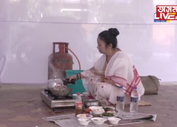 জুবিনবিহীন ছমাহ : ছমহীয়া তিথিত পত্নী গৰিমাই গ’ল্ডিলৈ ৰান্ধিছে প্ৰিয় খাদ্য