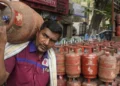 ২৫ দিনতে নাপাব চিলিণ্ডাৰ! LPG বুকিঙৰ ক্ষেত্ৰত ডাঙৰ আপডেট