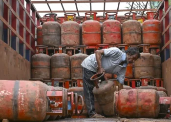 কোনখন দেশে সৰ্বাধিক এল পি জি উৎপাদন কৰে, জানি হ’ব আচৰিত!