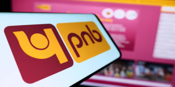 গৃহঋণ ল’বলৈ আগ্ৰহী? জানক ২৫ লাখ টকাৰ ঋণৰ ক্ষেত্ৰত কোন বেংক লাভজনক? SBI নে PNB?