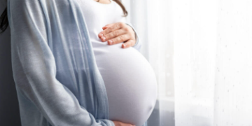 গৰ্ভাৱস্থাত এইকেইবিধ খাদ্য খালেই সন্তানৰ লগতে মাতৃও ভালে থাকিব! ভ্ৰুণৰ বিকাশৰ বাবে এইকেইবিধ খাদ্য খাবই