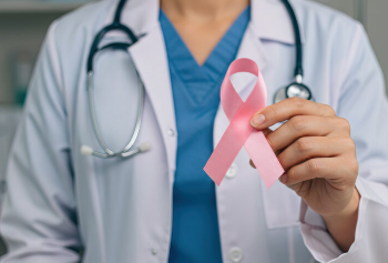 স্তনৰ কৰ্কটত প্ৰথম পৰ্যায়ত দেখা দিয়ে এই ৫লক্ষণে, ভুলতো আওকান নকৰিব এইকেইটা লক্ষণ