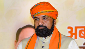 বিহাৰৰ মছনদত সম্ৰাট চৌধুৰী, জানেনে এই বিজেপি নেতাৰ শিক্ষাগত যোগ্যতা আৰু মুঠ সম্পদৰ পৰিমাণ কিমান?