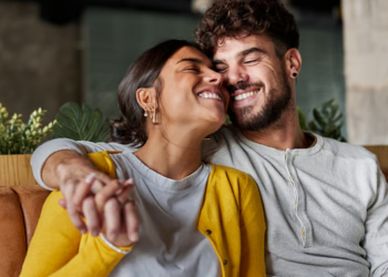 প্ৰেম জীৱনত এবাৰেই হয়…, সঁচা প্ৰেম সঁচাকৈয়ে জীৱনত এবাৰেই আহে নেকি?