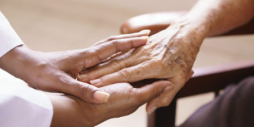 মৃত্যুৰ ২৪ ঘণ্টা পূৰ্বে ভয়ংকৰ সংকেত দিয়ে শৰীৰে, এই ৩ লক্ষণ জানিলে আচৰিত হ’ব আপুনি