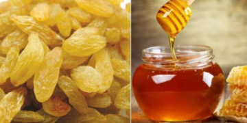 মৌ আৰু কিচমিচ খাই সুখী কৰিব পাৰে দাম্পত্য জীৱন, এই দুবিধ খাদ্যই শৰীৰক কি কি লাভালাভ দিয়ে?