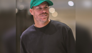 পাকিস্তান ছুপাৰ লিগৰ মাজতে অষ্ট্ৰেলিয়াত গ্ৰেপ্তাৰ ৱাৰ্নাৰ! জামিনত মুক্তি পালেও হাজিৰ হ’ব লাগিব আদালতত