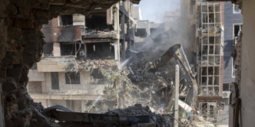 অবিলম্বে ইৰান ত্যাগ কৰক, যুদ্ধবিৰতি ঘোষণা হ’লেও ভাৰতীয়ক সোনকালেই ইৰান এৰাৰ নিৰ্দেশ ভাৰতীয় দূতাবাসৰ