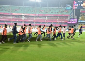 ৩ খন সফল IPL মেচৰ পিছত গ্ৰাউণ্ড ষ্টাফলৈ ACA ৰ ২৫ লাখ টকাৰ নগদ পুৰস্কাৰ ঘোষণা