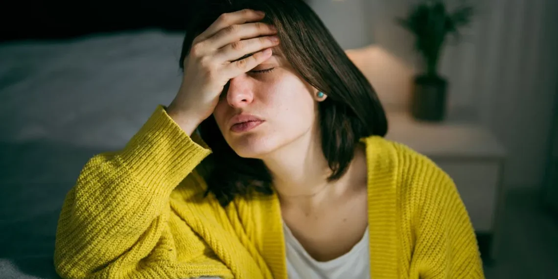 কোনটো ভিটামিনে ক্লান্তি দূৰ কৰে? জানক বিশেষজ্ঞৰ পৰা…