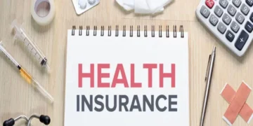 চিকিৎসাৰ বাবে কিমান টকাৰ Health Insurance যথেষ্ঠ? জানক সঠিক হিচাপ