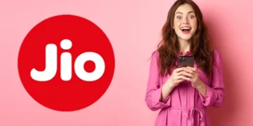 Jio ৰ আটাইতকৈ সস্তা ৰিচাৰ্জ প্লেন, পাব সম্পূৰ্ণ মাহৰ বৈধতা
