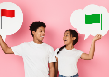 ৰেড ফ্লেগ আৰু গ্ৰীণ ফ্লেগ কি? জানক কিয় Gen Z ৰ মাজত এই দুটা শব্দ জনপ্ৰিয়