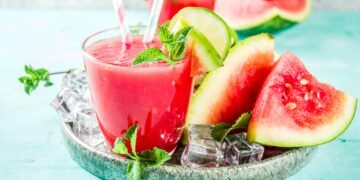 বৃক্কৰ ৰোগত তৰমুজ খোৱাটো উচিত নে অনুচিত? জানক বিশেষজ্ঞৰ পৰা