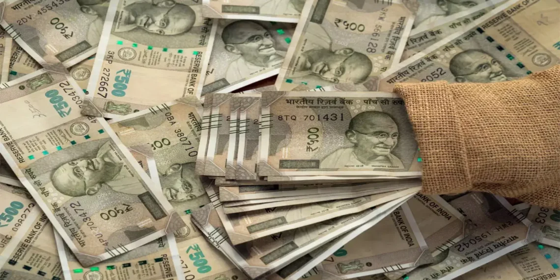 আপুনি কেৱল দৰমহাৰ ওপৰত নিৰ্ভৰ কৰে নেকি? এই সহজ উপায়েৰে বৃদ্ধি কৰক আয়ৰ উৎস