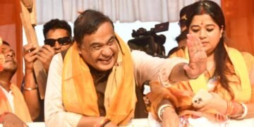 ৰাজ্যৰ ৰাজসিংহাসনত হিমন্ত বিশ্ব শৰ্মা! সৰ্বসন্মতি ক্ৰমে মুখ্যমন্ত্ৰী নিৰ্বাচন