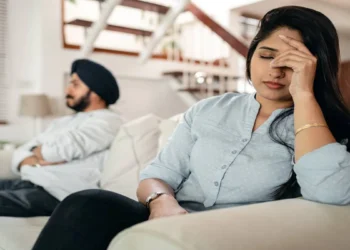 সৰু সৰু কথাত পৰিয়ালত কাজিয়া লাগে নেকি? হ’ব পাৰে বাস্তু দোষ!
