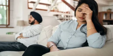 সৰু সৰু কথাত পৰিয়ালত কাজিয়া লাগে নেকি? হ’ব পাৰে বাস্তু দোষ!
