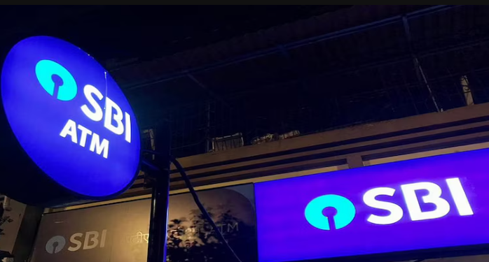 SBI-ত ৩,০০,০০০টকা জমা কৰিলেই পাব ১৫৮,৯৭৮ টকা পৰ্যন্ত নিশ্চিত সুদ! কিমান দিনৰ বাবে বিনিয়োগ কৰিব লাগিব?