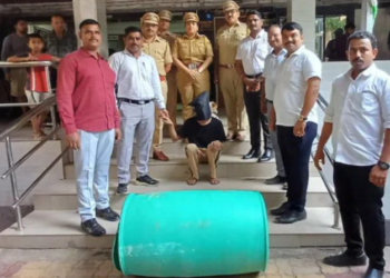 মহাৰাষ্ট্ৰত এগৰাকী মহিলাই স্বামীৰ সৈতে মিলি শেষ কৰিলে প্ৰেমিকক, দেহ উদ্ধাৰ ড্ৰামত, সমগ্ৰ ঘটনাৰ সবিশেষ পঢ়ক