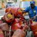 দৈনিক ৪লাখ বেৰেল LPGৰ ঘাটি, দেশত LPG সংকটৰ ৰিপৰ্টক লৈ চাঞ্চল্য, কিমানদিনৰ বাবে মজুত আছে LPG?