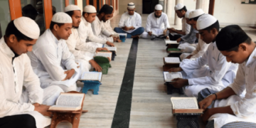 মাদ্ৰাছাত বন্দেমাতৰম গোৱাটো বাধ্যতামূলক, মাদ্ৰাছা ষ্টাফ এছোচিয়েচনে কি কৈছে?