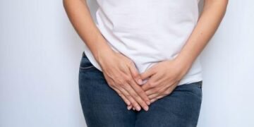 আপোনাৰ Ovarian cyst আছে নেকি? অস্ত্ৰোপচাৰ কৰাৰ পূৰ্বে সাৱধান!