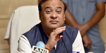 মুখ্যমন্ত্ৰীৰ পদ এৰিবলৈ সাজু হিমন্ত বিশ্ব শৰ্মা, ভংগ হ’ব শৰ্মা মন্ত্ৰীসভা!