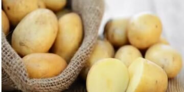 সাৱধান! এই কেইবিধ খাদ্যৰ লগত আলু একেলগে কেতিয়াও নাখাব
