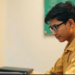 আনুষ্ঠানিক ডিগ্ৰী অবিহনেই ১৯ বছৰ বয়সতেই মাহিলী ১ কোটি টকা উপাৰ্জন