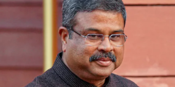 শিক্ষা বিভাগৰ পৰা আঁতৰোৱা হ’ব নেকি ধৰ্মেন্দ্ৰ প্ৰধানক?