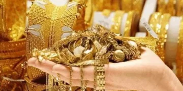 হ্ৰাস পাইছে সোণ-ৰূপৰ মূল্য! এয়া সোণ কিনাৰ সঠিক সময় নেকি?