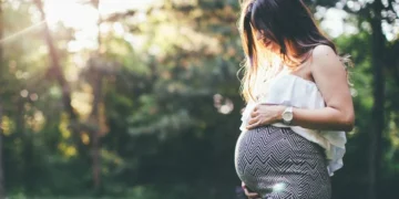 দেশত কিয় হ্ৰাস পাইছে শিশু জন্মৰ হাৰ? তথ্য জানি হ’ব আচৰিত