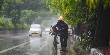 বতৰে ল’ব ৰূদ্ৰ ৰূপ, আজিৰে পৰা আহিব নেৰানেপেৰা বৰষুণ!