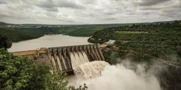 চীনে কৰিব সৰ্ববৃহৎ নদীবান্ধ নিৰ্মাণ, বিপদত পৰিব নেকি ভাৰত?