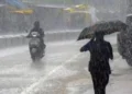 গুৱাহাটীত প্ৰৱল বৰষুণ, বাহিৰলৈ ওলোৱাৰ পূৰ্বে ১০০ বাৰ ভাবক!